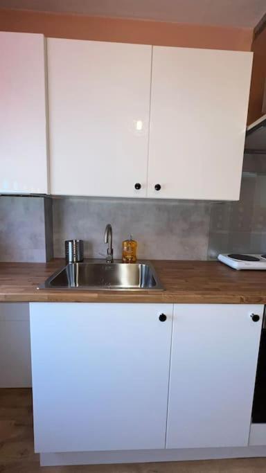 Palaz 6 - 2 Bedroom Flat เอ็ดมันตัน ภายนอก รูปภาพ